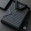 Camisa polo casual de manga curta masculina, novo estilo de verão de alta qualidade, camiseta listrada fresca e respirável, top para homens de meia-idade