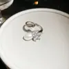 Anillo de Perla Abierta Redonda de Circonita de Moda Europea y Americana, Anillo de Dedo Índice Elegante y Exquisito con un Toque de Lujo Ligero y de Alta Gama