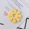 Venta al por mayor de accesorios de joyería DIY nuevos simples madera color caramelo flor temperamento combinable accesorios de aretes de verano