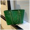 Bolsa Grande Capacidade Lingge Bolsa Feminina 2022 Popular Nova Moderna Fashionável Popular na Internet Bolsa de Ombro Versátil Bolsa Tote com Corrente