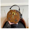 Bolso para Mujer 2026 Nuevo Estilo Moda Tendencia Bolso Cruzado Otoño Invierno de Mano Moda Hombro Único Nicho Tendencia Sensación de Alta Gama Bolso Pequeño