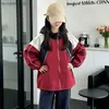 2026 Novo Estilo Jaqueta Corta-Vento de Primavera e Outono para Meninas com Capuz Roupa Externa para Meninas Roupas Infantis Médias e Grandes Moda Estilosa Outono