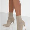 Comércio exterior plus size 2023 outono novo europeu e americano cross-border fino salto alto cor sólida pontudo tecido elástico plus size moda botas femininas