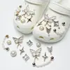 Amuletos para Zapatos Croc, Accesorios para Mujer, Clips para Zapatos DIY, Decoraciones 3D con Pedrería, Clips Desmontables, Estilo de Moda de Influencers