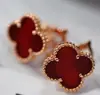 Nuevo Modelo de Exquisitos Pendientes de Trébol de Cuatro Hojas, Versión de Alta Gama con Oro V, Aguja de Plata 925, Chapados en Oro de 18 Quilates, Concha Blanca, Pendientes Completamente Incrustados con Diamantes para Mujer