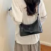 Bolso de Hombro Simple Chic Estilo Coreano 2026 Otoño/Invierno Nuevo Color Sólido Bolso de Hombro Único a la Moda Bolso Cruzado para el Trabajo y el Viaje