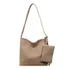 Bolso Tote Sencillo Transfronterizo para Viajes Diarios de Mujer Otoño 2025 Nuevo Casual Lujo Ligero Gran Capacidad Bolso de Hombro Cruzado de Moda