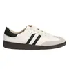 Sapatos de treinamento alemães de três barras Sapatos brancos planos femininos de primavera e verão 2024 Sapatos femininos de fundo grosso diário casual de fundo macio com cabeça redonda
