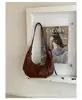 Bolso tipo dumpling retro de pliegues suaves de gran capacidad estilo coreano, bolso de hombro y cruzado versátil y casual con forma de cuerno