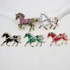 Nuevo Modelo de Daiwan Más Vendido Moda Lujo Accesible Retro Esmalte Caballo Pedrería DIY Agujero Hebilla de Zapato Broche Joyería Accesorios