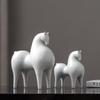 Adornos de caballos abstractos minimalistas modernos para sala de estar, decoración creativa para vitrina de vinos, decoración para gabinete de regalo de mudanza a nueva casa