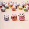 Nuevo color gato exquisito diy accesorios de joyería vintage cerámica gato de la suerte cuentas sueltas cerámica pintada gato de la suerte