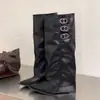 Botas de caña alta hasta la rodilla, con punta fina, que realzan la altura, con hebillas, colección otoño/invierno 2026 para mujer, botas de montar de caña alta increíblemente estilosas