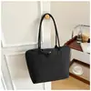 Bolso Tote Simple de Gran Capacidad 2025 Invierno Nuevo de Moda Bolso de Hombro Simple Bolso Cruzado Retro de Moda para Mujer