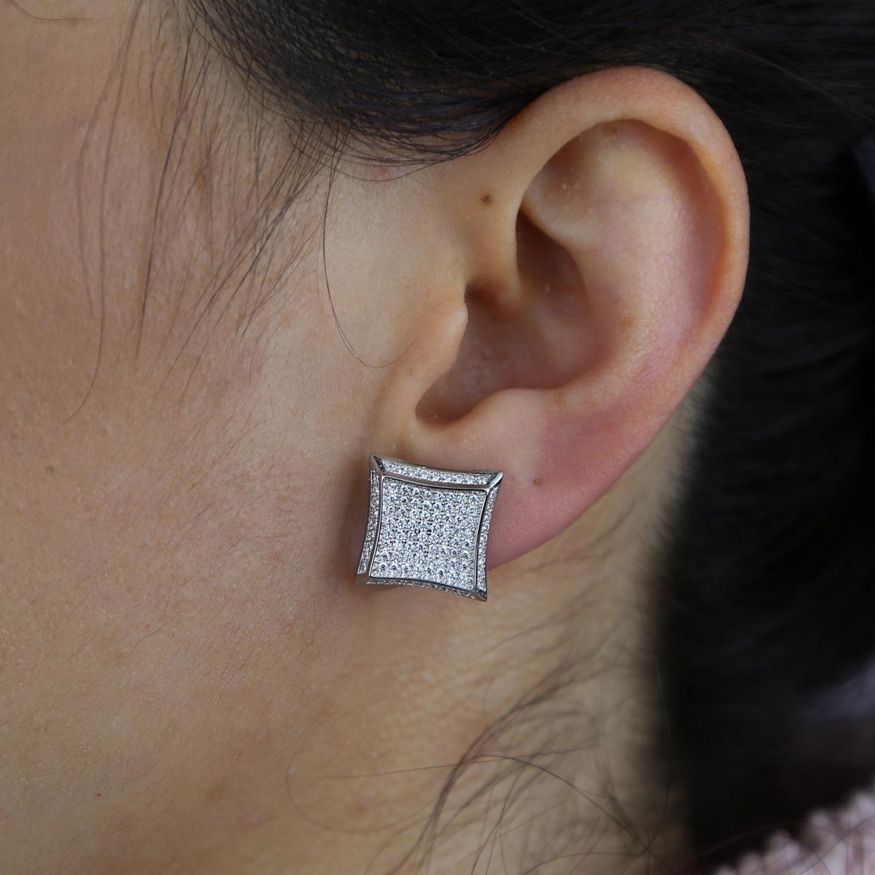 E095 铜 耳钉 $5.99 打着运费 (5)