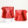 Sacos de alumínio auto-selantes em formato de diamante para café com válvulas de ar, fechos zip fáceis de rasgar e formatos personalizados para embalagem de grãos de café; impressão em pequenos lotes disponível