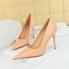 3391-29 Estilo Europeo y Americano Moderno y Sexy Tacones Altos Delgado Stiletto Boca Baja Punta Afilada Charol Estampado de Serpiente Zapatos de Tacón Alto