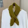 Bufanda acanalada de color liso cruzada para niños, calentador de cuello decorativo versátil para niños y niñas, bufanda cálida de otoño e invierno para bebé