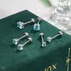 Arete de Hélice para Cartílago con Diamante Colorido de Cuatro Garras, para Uso Diario, Gama Alta, Versátil, Nuevo Estilo, Joyería de Oreja para Mujeres con un Diseño Único y Sencillo