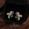 Novos Brincos de Laço, Brincos de Moda para o Dia a Dia, Brincos Cravejados com Diamantes, Estilo de Luxo Discreto de Nicho, Sensação de Alto Padrão