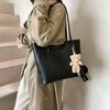 Bolso Tote Retro Relajado de Gran Capacidad 2025 Nuevo Bolso Simple para Ir al Trabajo Bolso de Moda para el Hombro/Axila Trendy