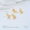 Chapado en cobre oro de 14K superficie lisa flor pequeña capullo rosa trébol de cuatro hojas trébol de tres hojas hojas dobles colgante accesorios hechos a mano para DIY