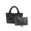 2026 Nova Bolsa de Mão Tecida Artesanal de Couro Macio de Alta Qualidade Versátil Moda Bolsa de Mão Estilo Cesta Bolsa de Ombro Bolsa de Braço