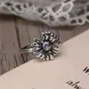 Anillo Pequeño de Margarita Artístico Estilo Bosque en Plata de Ley S925 para Mujer, Moda Coreana Estilo Ol, Anillo Vintage con Crisantemo Desgastado de Plata Tailandesa