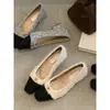 Zapatos de tacón grueso estilo coreano, estilo Chanel, peludos para mujer, nuevos para Otoño e Invierno 2025, punta cuadrada, de felpa, Mary Jane, de algodón