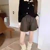 Shorts de couro femininos 2026 outono e inverno novo estilo coreano versátil solto modelador couro PU perna larga corte A cintura alta shorts de bota