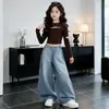 Conjunto de Roupa de Baixo para Meninas Primavera e Outono 2026 Novo Estiloso Street Casual Calça Jeans Wide-Leg com Strass Conjunto de Duas Peças Tendência