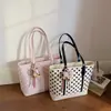 Nova Bolsa Feminina Versátil e Simples, Bolsa de Ombro com Bolinhas, Bolsa Tote Estilo Doce Coreano, Bolsa de Mão de Grande Capacidade