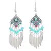 Aretes de Estilo Exótico de Venta Caliente Retro Literario Clásico Dignificado Ganchos para la Oreja Versátil Hueco Moda Borla Colgantes