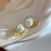 Brincos de Tarraxa Flor de Pérola com Gotejamento de Óleo Elegantes e Estilosos, Modernos de Luxo Leve, Brincos Simples e Versáteis, Acessórios de Orelha Doces Únicos de Alta Qualidade
