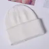 Gorros de Punto Cálidos para Otoño e Invierno Color Sólido Cachemir Cortavientos y Resistentes al Frío Gorros de Lana Venta Directa de Fábrica Gorros al por Mayor para Hombres y Mujeres