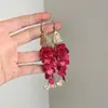 Peixe Escarlate RadiânciaEstilo Artístico Peixe de Metal Disco Rosa-Choque Brincos com Franja, Brincos com Vibe de Verão para Férias