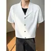 Camisa de hombre de manga corta para verano, corte holgado, con cuello de solapa, botones de piedra oscura, seda de hielo, transpirable, resistente a las arrugas, antiarrugas, camisa de tacto de alta gama