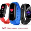 Pulseira inteligente M5 carregamento magnético M5 silicone foto frequência cardíaca pressão arterial oxigênio no sangue multilíngue carregamento magnético atacado