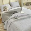 Um lado é puro algodão, o outro é fleece, uma colcha de cama de peça única que pode ser usada dos dois lados, lençol de cama acolchoado, adequado para colchões de tatame e futons, universal para todas as estações