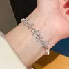 Pulseira com Pingente de Borboleta de Zircônia Minimalista para Mulheres, Fashionável e Exquisita, Luxo Leve com Sensação de Alta Qualidade, Design Único