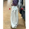 Jeans blancos de estilo americano con pierna curva para mujer, nueva colección primavera/otoño, cintura alta, adelgazantes, corte holgado, pierna ancha, adecuados para figuras petite, estilo pantalón de trabajo