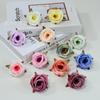 Flores de Rosa Pequeñas Retro Simuladas Capullos de Té de Otoño Material para Arreglos Florales DIY Decoración de Souvenir Producción de Tocado Étnico