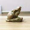Fábrica atacado shi gandang escritório casa jade coelho ornamentos original dos desenhos animados retro animal resina artesanato