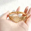 Nueva pulsera especial de acero de titanio de moda europea y americana para mujer, personalidad abierta, temperamento, moda versátil, pulsera para mujer