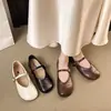 Zapatos Mary Jane de suela plana para mujer, nueva colección de otoño 2026, perfectos con faldas, estilo versátil y suave, mocasines