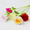 Productos Terminados Hechos a Mano Transfronterizo Simulación Nuevo Estilo Hilo de Algodón Ramo de Rosa Tailandesa Tejido de Lana Flor Ganchillo Ramo Venta al por Mayor