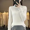 Suéter de punto sin costuras de una sola pieza 100% lana con cuello semialto acanalado, suéter de manga larga de color liso para mujer, camiseta base de punto