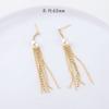 Pendientes largos con borlas de circonitas microincrustadas en oro de 18 quilates bañados en cobre, joyería hecha a mano.