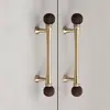 Manija de Puerta de Gabinete de Nogal Estilo Francés Bronce Lujo Ligero Manija Redonda de Bola de Latón Sólido para Puerta de Armario Cajón Mid-Century Brillante