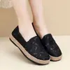 Zapatos de Malla de Pescador con Diseño de Grulla Blanca para Mujer Zapatos de Malla de Verano Nuevos Huecos Transpirables Zapatos de Malla para Mujer Slip-on Suela Suave Cien